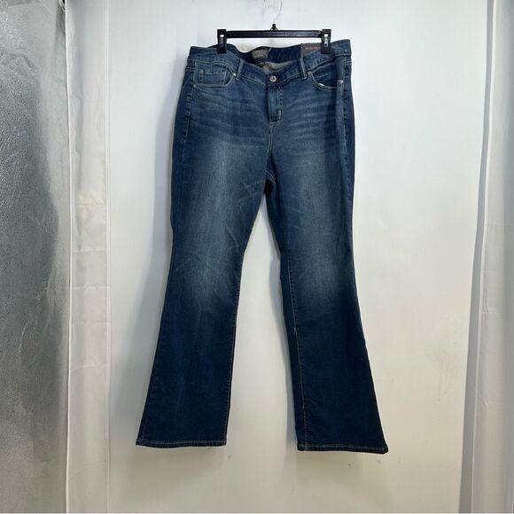 BNWT Torrid Size 20R Mid Rise Slim Boot Vintage Stretch Jeans - Picture 1 of 11